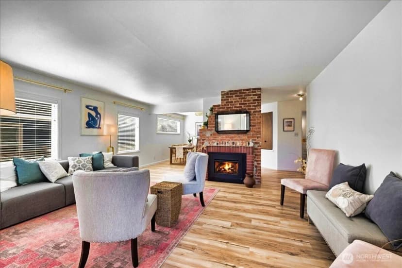 Property photo for 8629 36th Avenue Sw, Seattle photo 9