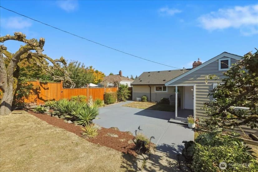 Property photo for 8629 36th Avenue Sw, Seattle photo 37