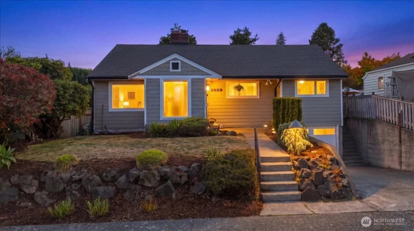 Property photo for 8629 36th Avenue Sw, Seattle photo 4