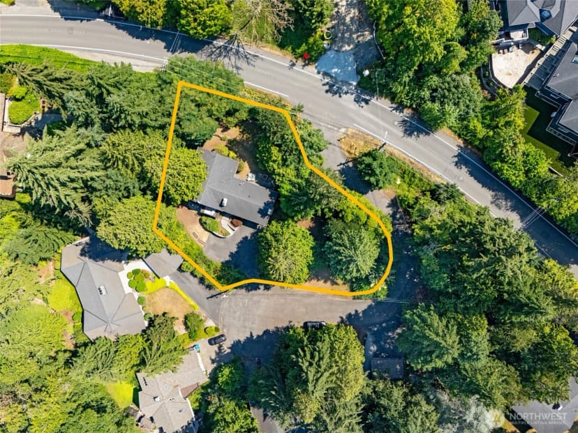 Property photo for 5212 W Mercer Place, Mercer Island photo 29