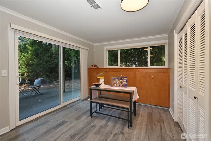 Property photo for 5212 W Mercer Place, Mercer Island photo 20