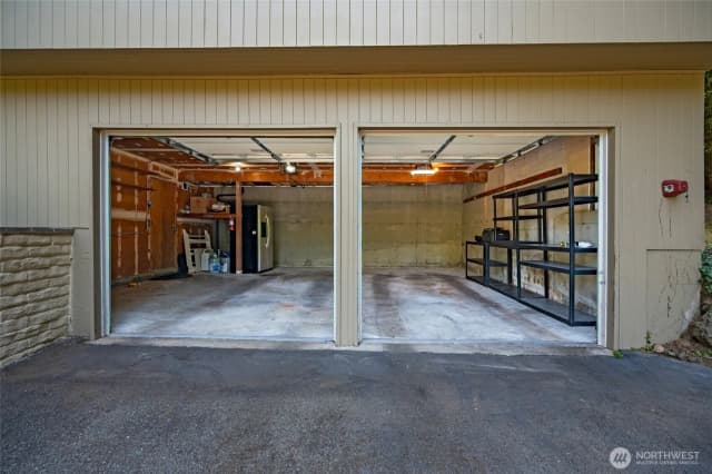 Property photo for 5212 W Mercer Place, Mercer Island photo 2