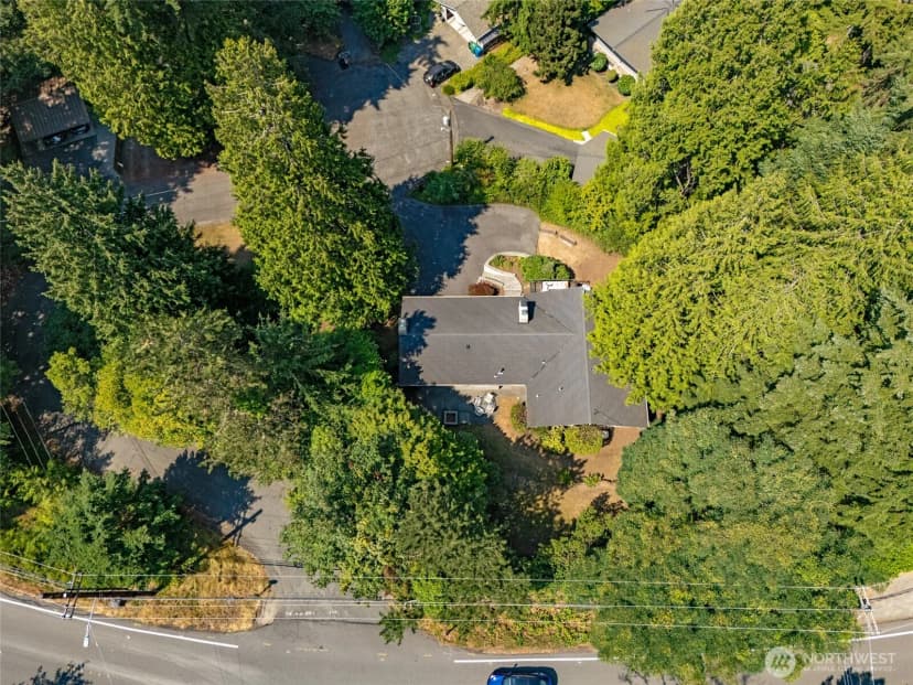 Property photo for 5212 W Mercer Place, Mercer Island photo 28