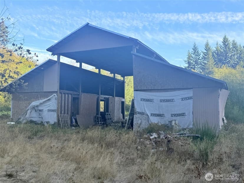 Property photo for 12446 Waddell Creek Road Sw, Olympia photo 4