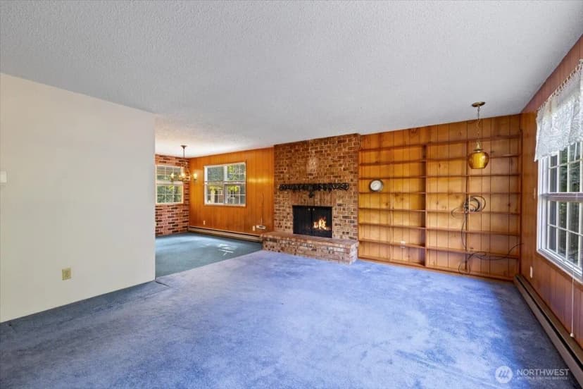 Property photo for 12521 Roosevelt Road, Snohomish photo 5