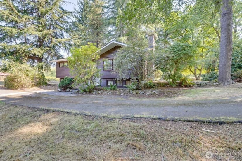 Property photo for 12521 Roosevelt Road, Snohomish photo 27
