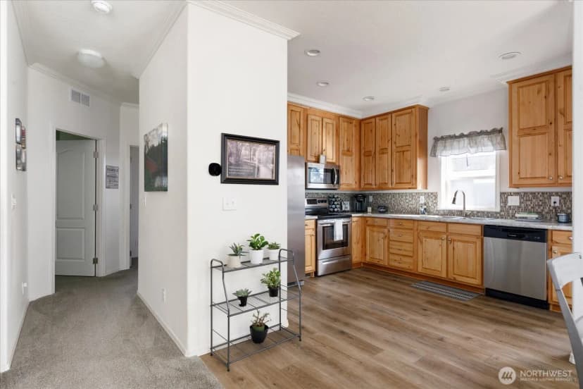 Property photo for 225 Ne Ernst Street #114, Oak Harbor photo 8
