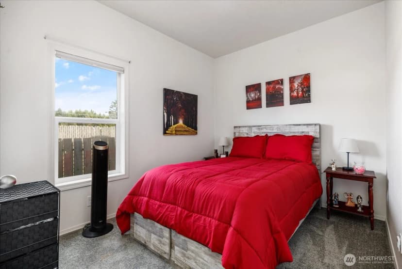 Property photo for 225 Ne Ernst Street #114, Oak Harbor photo 17