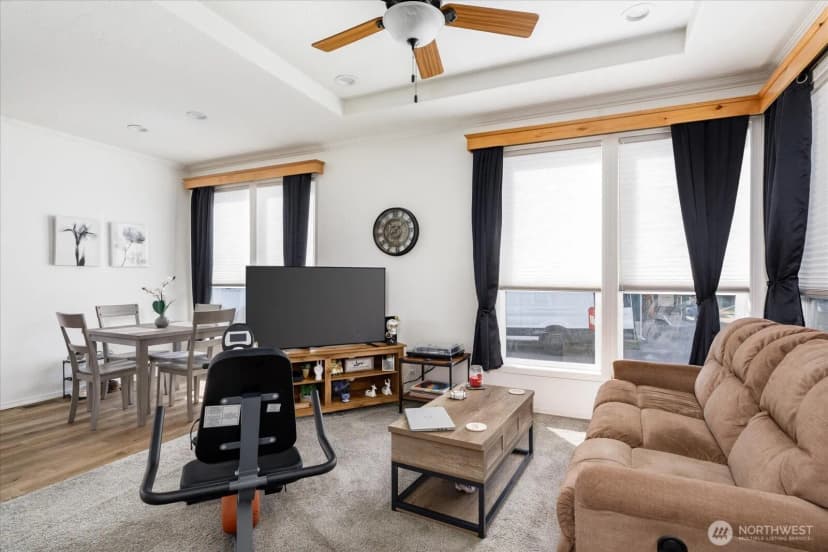 Property photo for 225 Ne Ernst Street #114, Oak Harbor photo 6