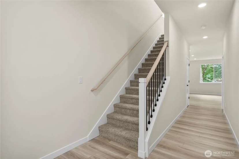 Property photo for 17416 14th Drive Ne, Marysville photo 14