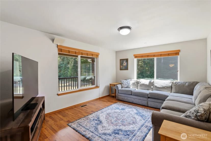 Property photo for 11234 Wicks Lake Road Sw, Port Orchard photo 6