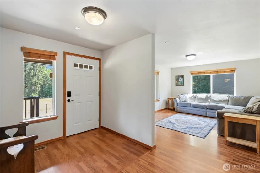 Property photo for 11234 Wicks Lake Road Sw, Port Orchard photo 5
