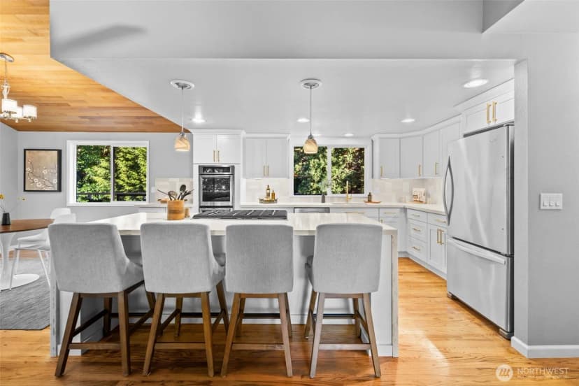 Property photo for 618 Nw 163rd Street, Shoreline photo 16