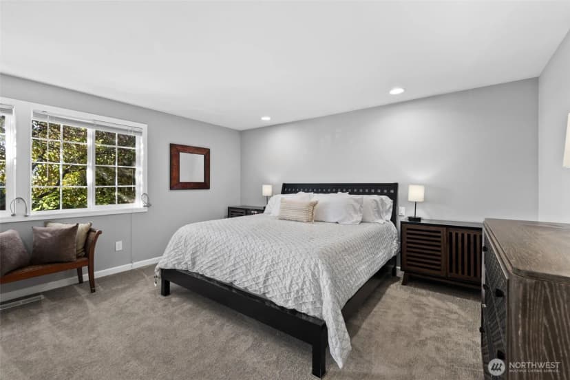 Property photo for 618 Nw 163rd Street, Shoreline photo 21