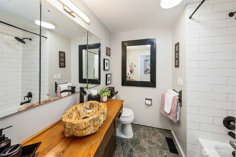 Property photo for 2137 N 86th Street, Seattle photo 15
