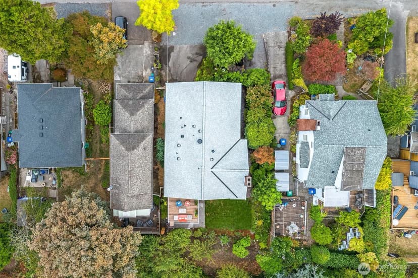 Property photo for 2137 N 86th Street, Seattle photo 32