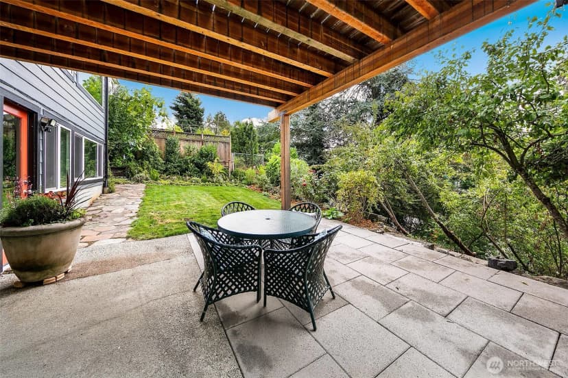 Property photo for 2137 N 86th Street, Seattle photo 24