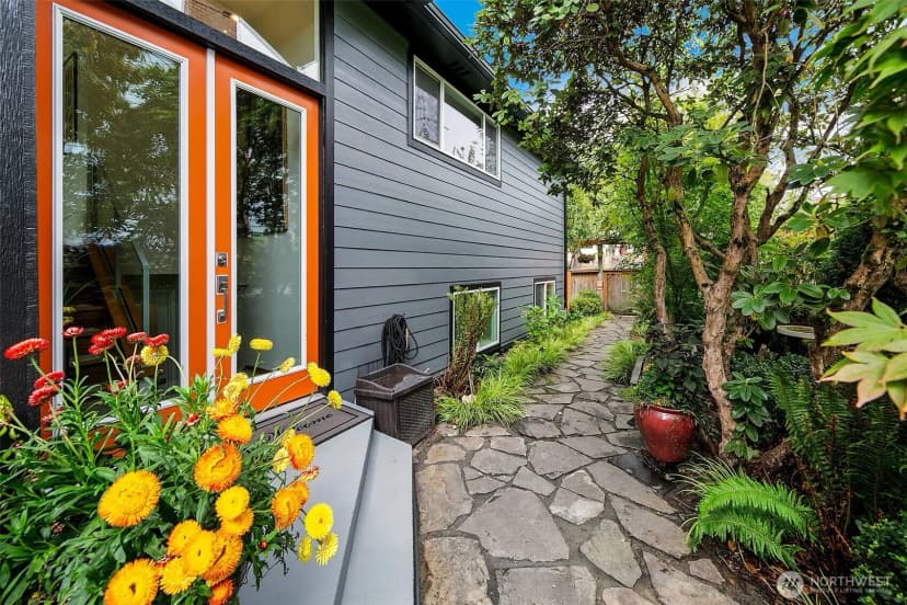 Property photo for 2137 N 86th Street, Seattle photo 3