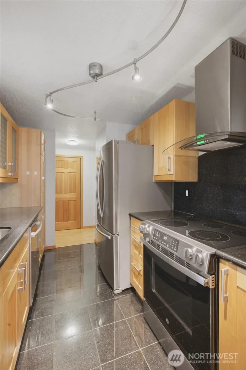Property photo for 12516 Se 32nd Street #27, Bellevue photo 12