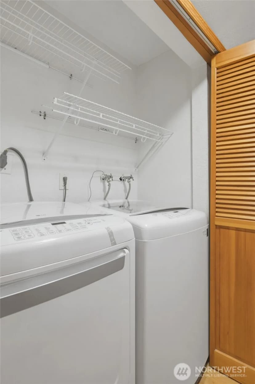 Property photo for 12516 Se 32nd Street #27, Bellevue photo 31