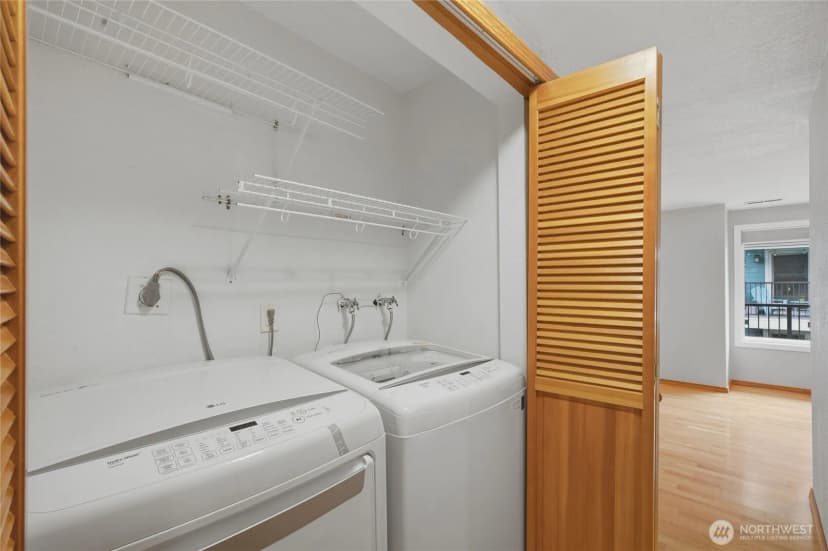 Property photo for 12516 Se 32nd Street #27, Bellevue photo 30