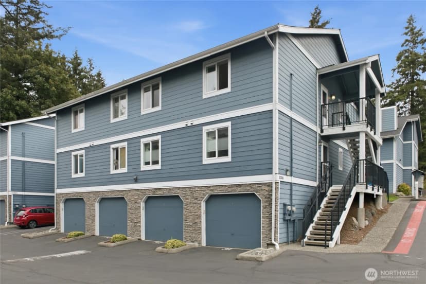 Property photo for 12516 Se 32nd Street #27, Bellevue photo 32
