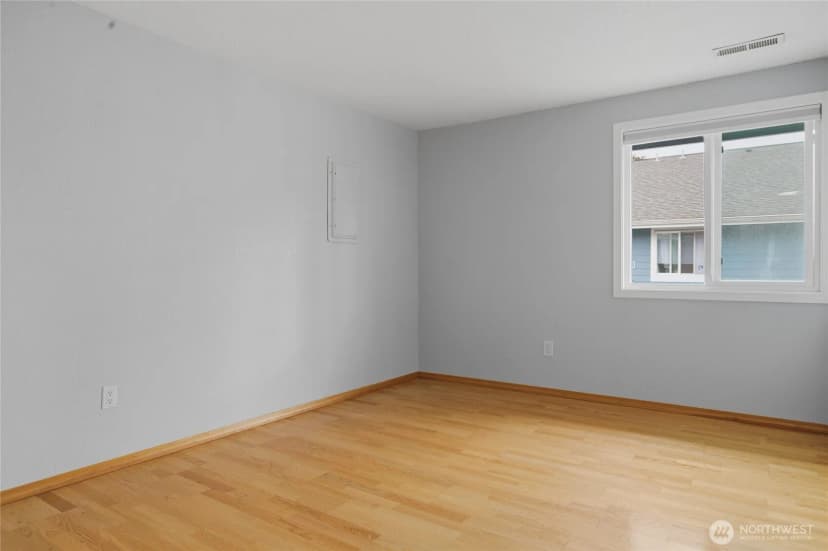 Property photo for 12516 Se 32nd Street #27, Bellevue photo 24