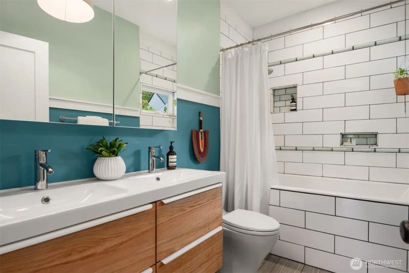 Property photo for 3132 35th Avenue S, Seattle photo 15