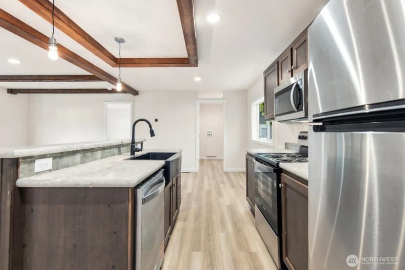 Property photo for 1540 Maple Lane S #33, Kent photo 8