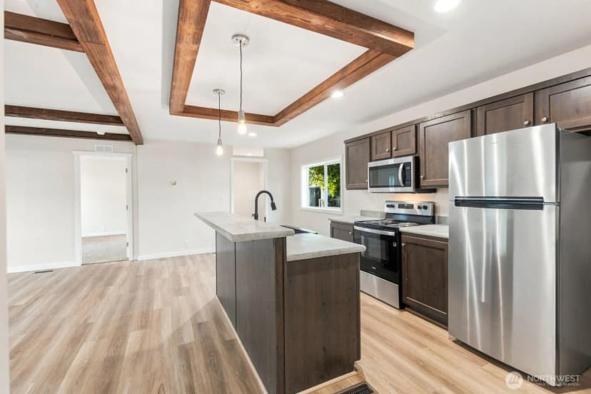 Property photo for 1540 Maple Lane S #33, Kent photo 9
