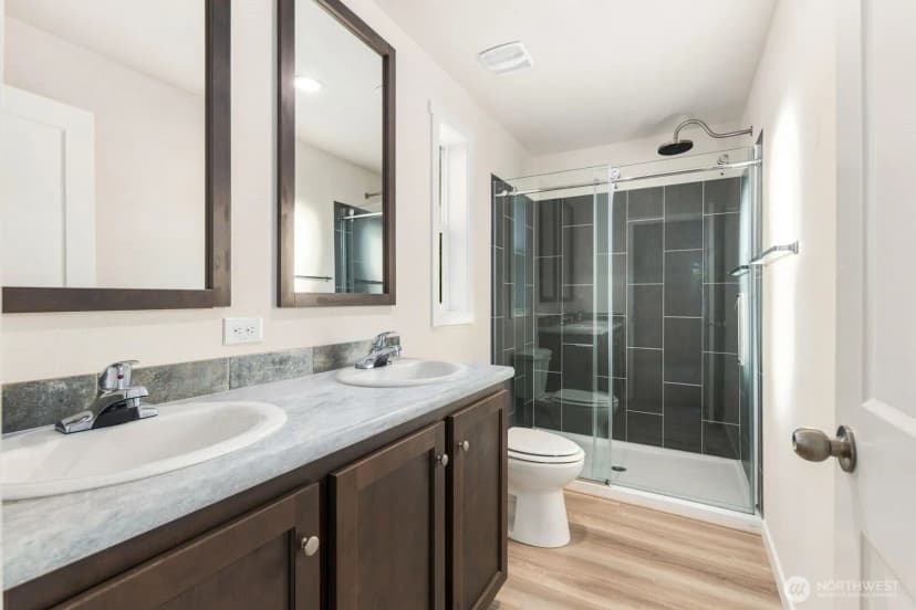 Property photo for 1540 Maple Lane S #33, Kent photo 14