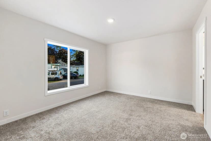 Property photo for 1540 Maple Lane S #33, Kent photo 12