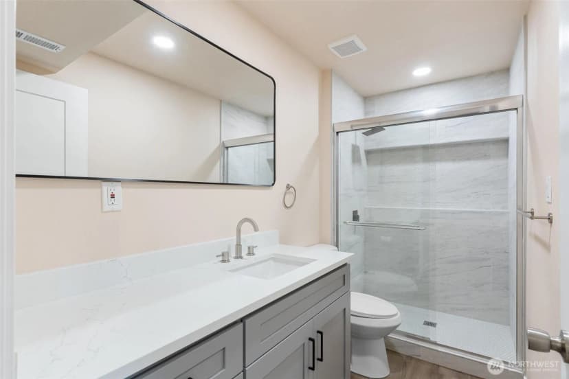Property photo for 4203 Sw 328th Street, Federal Way photo 20