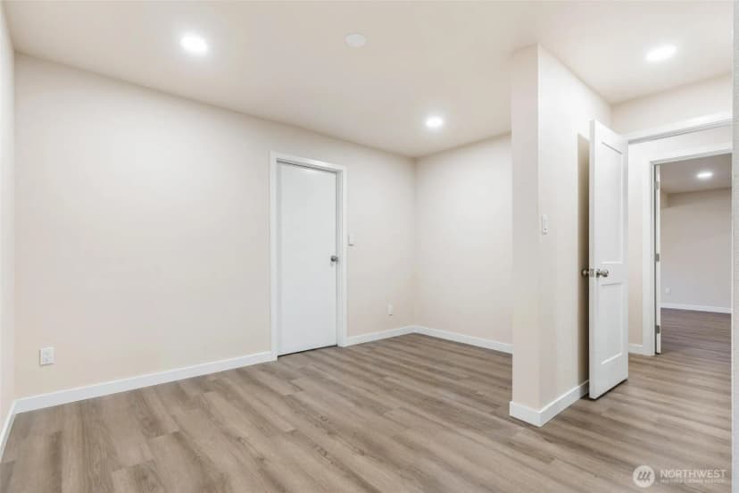 Property photo for 4203 Sw 328th Street, Federal Way photo 10