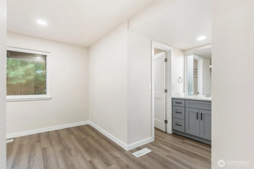 Property photo for 4203 Sw 328th Street, Federal Way photo 24