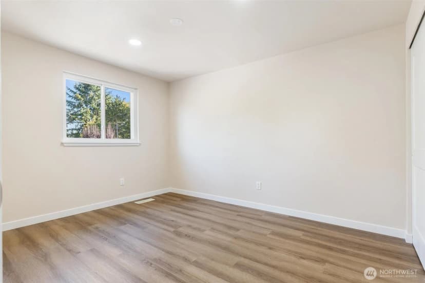 Property photo for 4203 Sw 328th Street, Federal Way photo 17