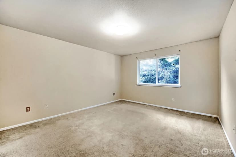 Property photo for 2063 S 263rd Street, Des Moines photo 15