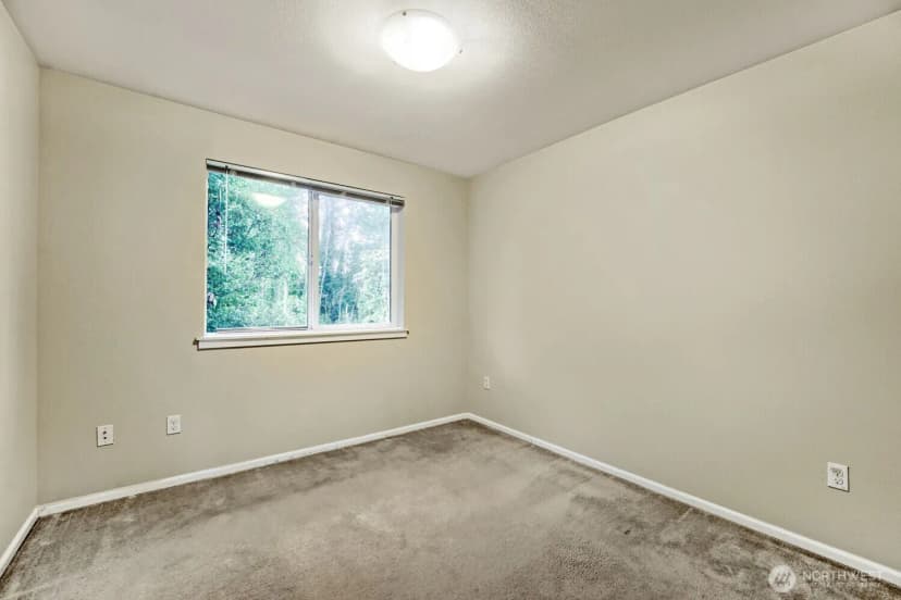 Property photo for 2063 S 263rd Street, Des Moines photo 23