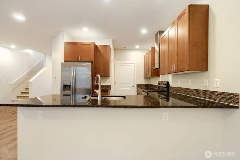 Property photo for 2063 S 263rd Street, Des Moines photo 11