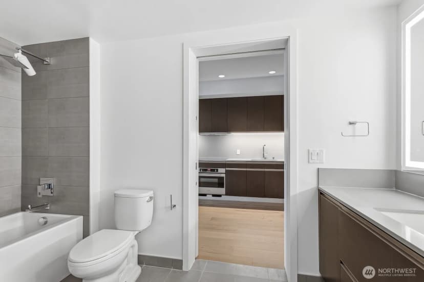 Property photo for 1808 Minor Avenue #2100, Seattle photo 11