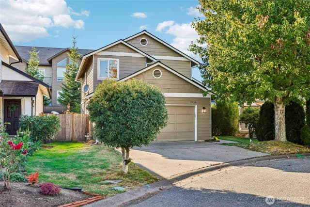 Property photo for 17524 27th Avenue Ne, Marysville photo 2