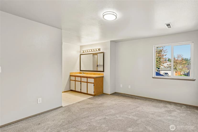 Property photo for 17524 27th Avenue Ne, Marysville photo 16