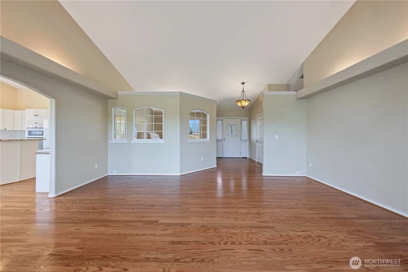 Property photo for 1716 Windsor Court, Wenatchee photo 4