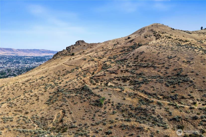 Property photo for 1716 Windsor Court, Wenatchee photo 40