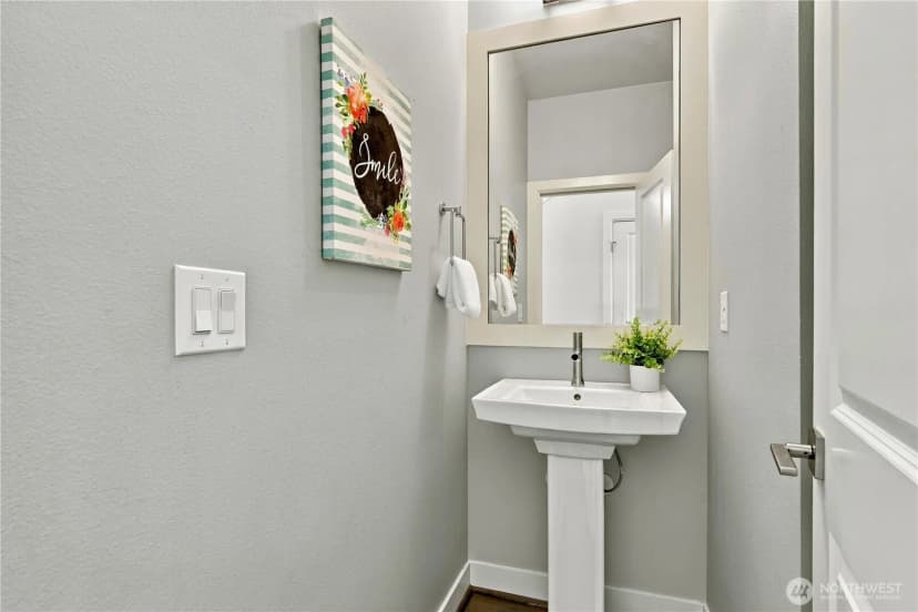 Property photo for 23808 Se 45th Terrace, Issaquah photo 15