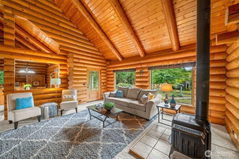 Property photo for 6133 Puget Beach Road Ne, Olympia photo 6