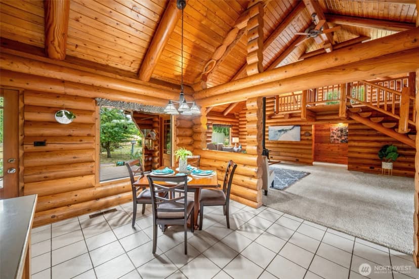 Property photo for 6133 Puget Beach Road Ne, Olympia photo 11