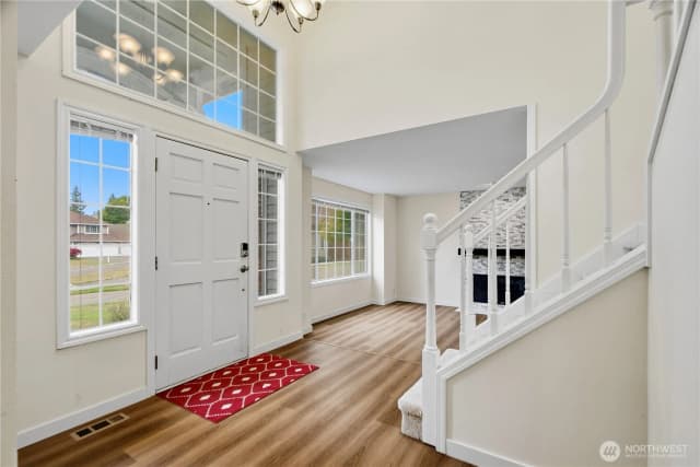 Property photo for 12715 52nd Place W, Mukilteo photo 4