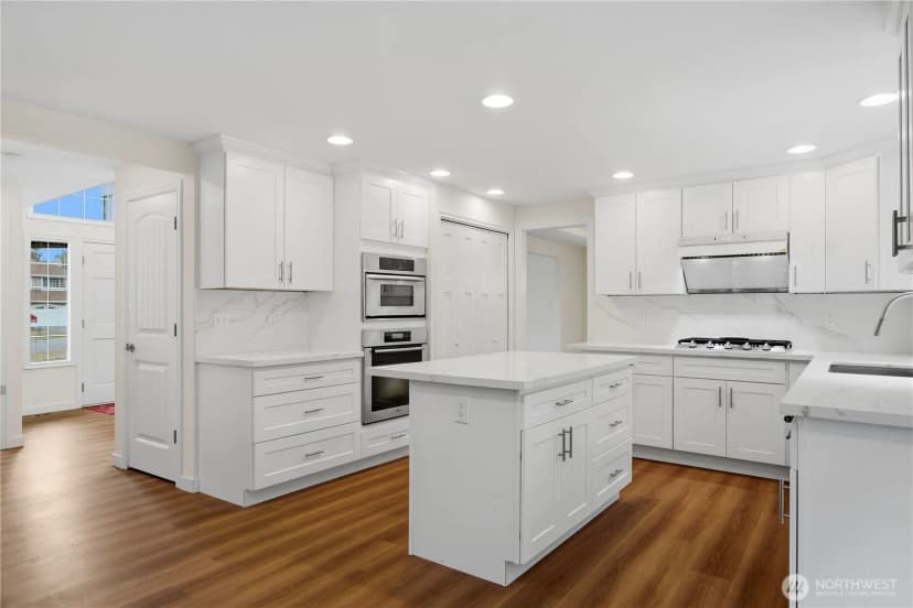 Property photo for 12715 52nd Place W, Mukilteo photo 11