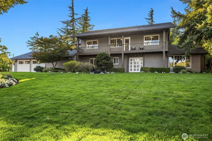 Property photo for 6031 126th Avenue Ne, Kirkland photo 2